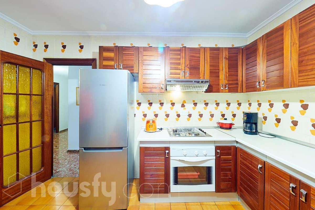 Lovely Bedroom In A Shared Apartment In The Center Of אליקאנטה מראה חיצוני תמונה